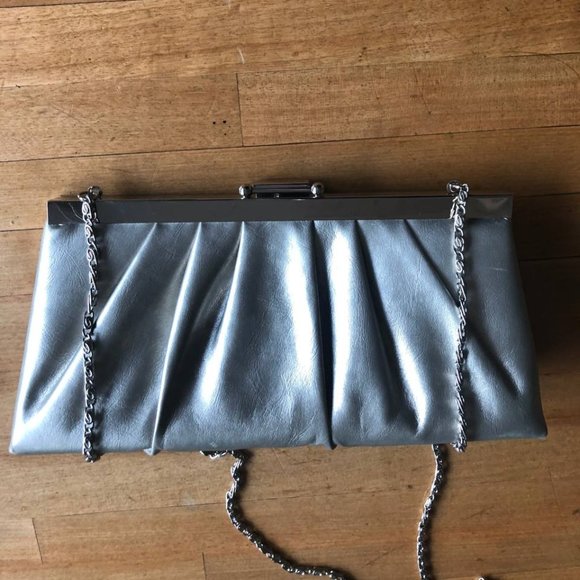 Jessica McClintock Handbags - Jessica McClintock Purse Silver  Clutch